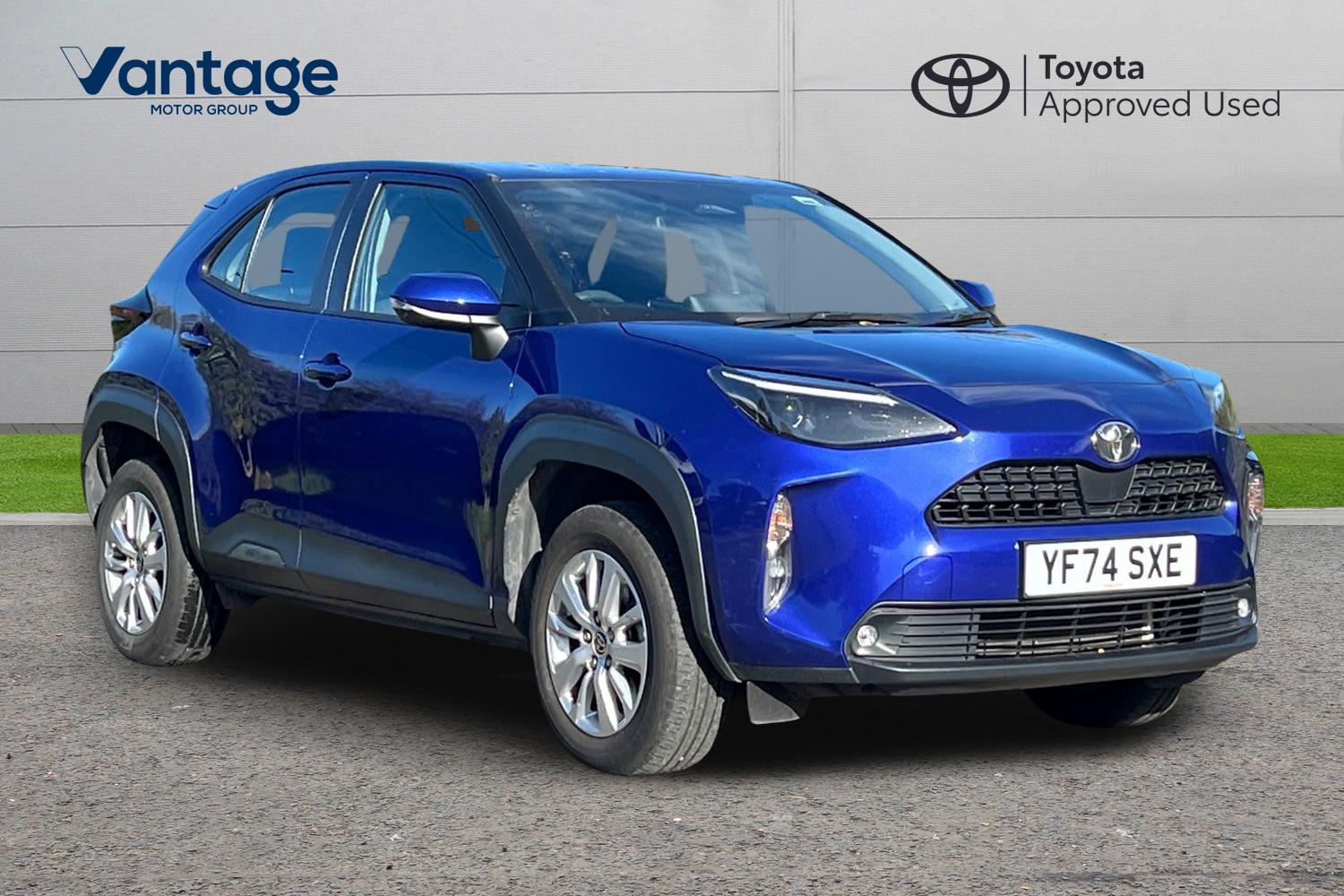 Main listing image - Toyota Yaris Cross