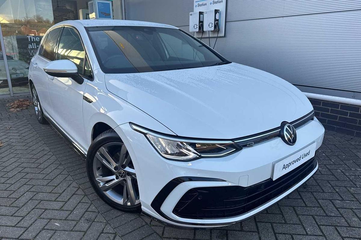 Main listing image - Volkswagen Golf