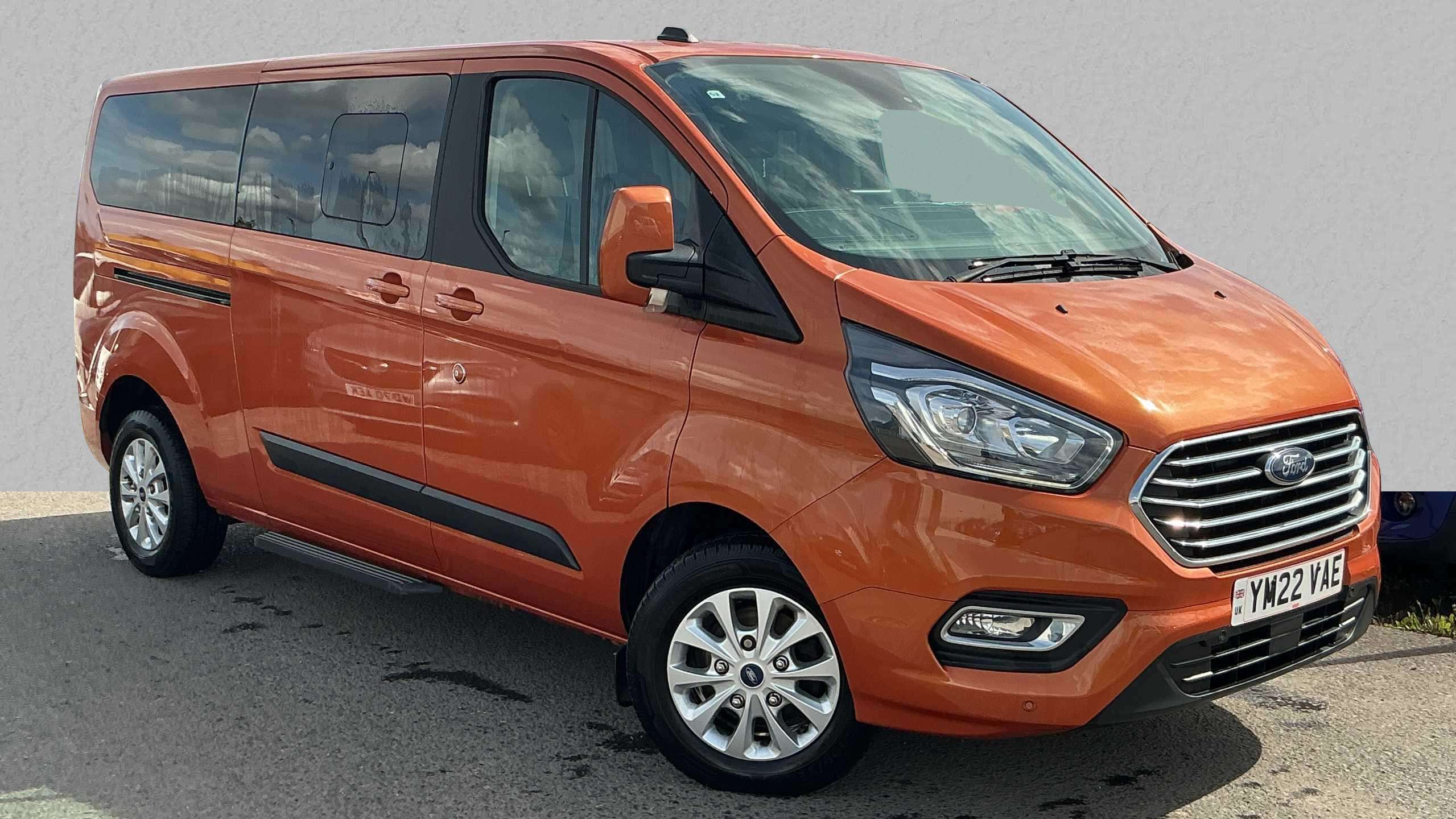 Main listing image - Ford Tourneo Custom