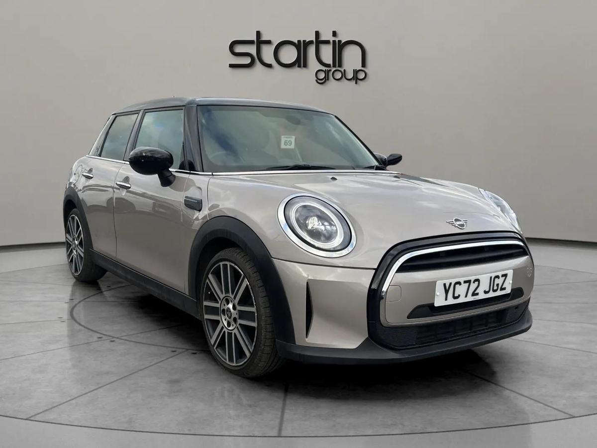 Main listing image - MINI Hatchback 5dr