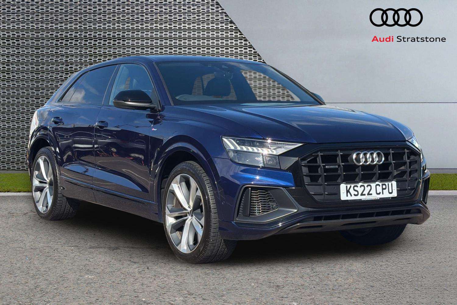 Main listing image - Audi Q8