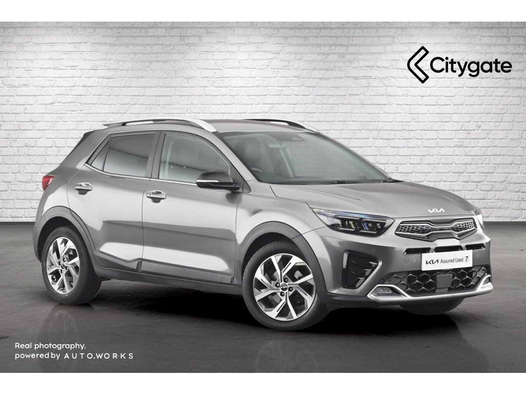 Main listing image - Kia Stonic