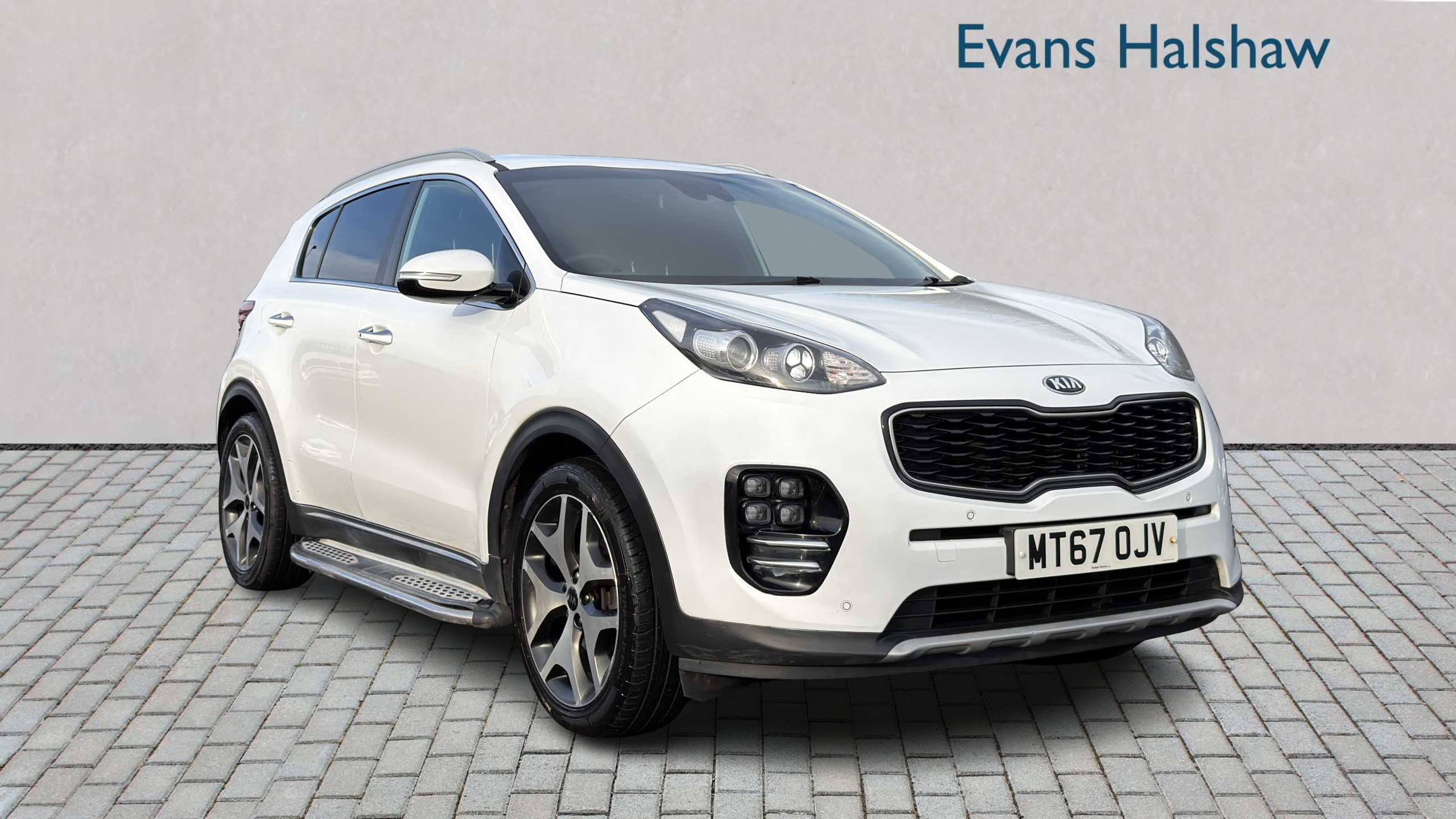 Main listing image - Kia Sportage