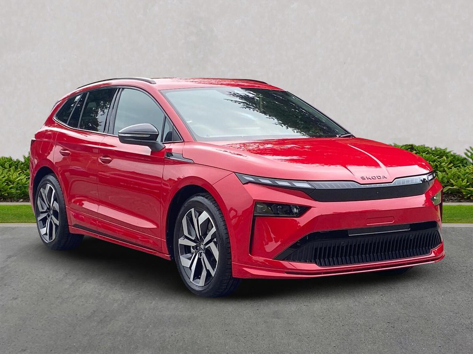Main listing image - Skoda Enyaq