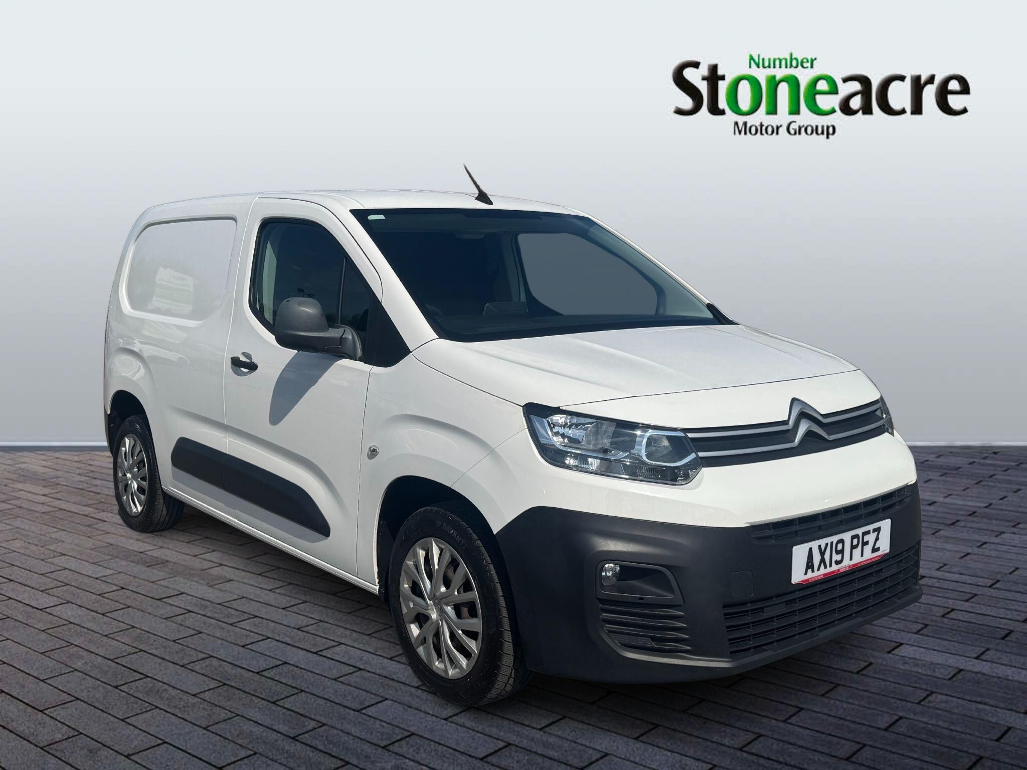 Main listing image - Citroen Berlingo Van