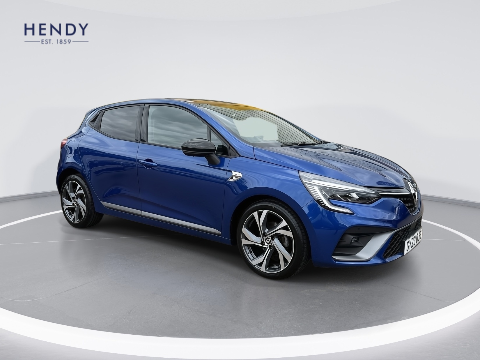 Main listing image - Renault Clio
