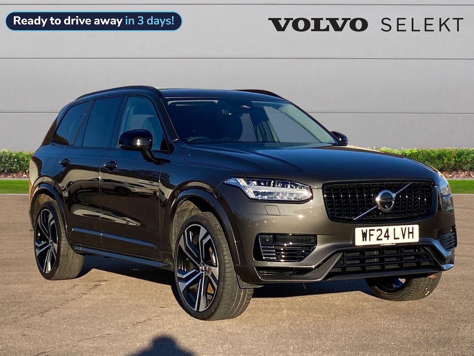 Main listing image - Volvo XC90