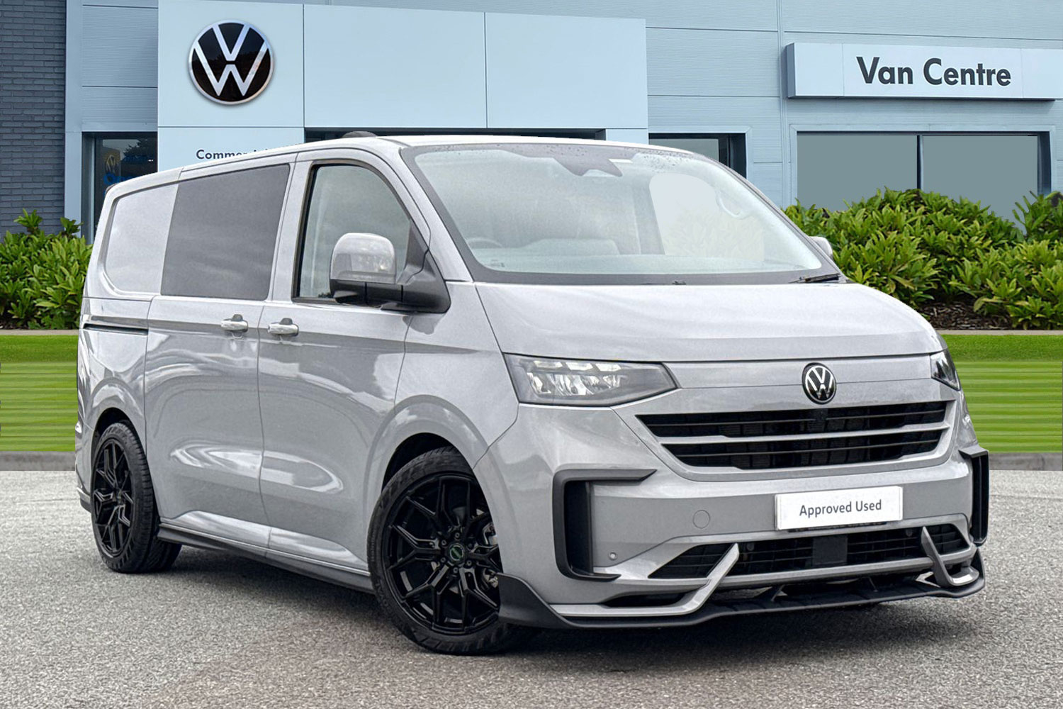 Main listing image - Volkswagen Transporter