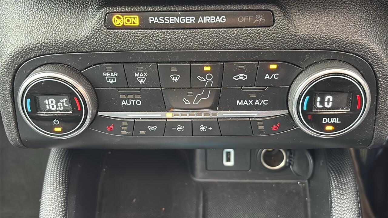 Main listing image - Ford Focus
