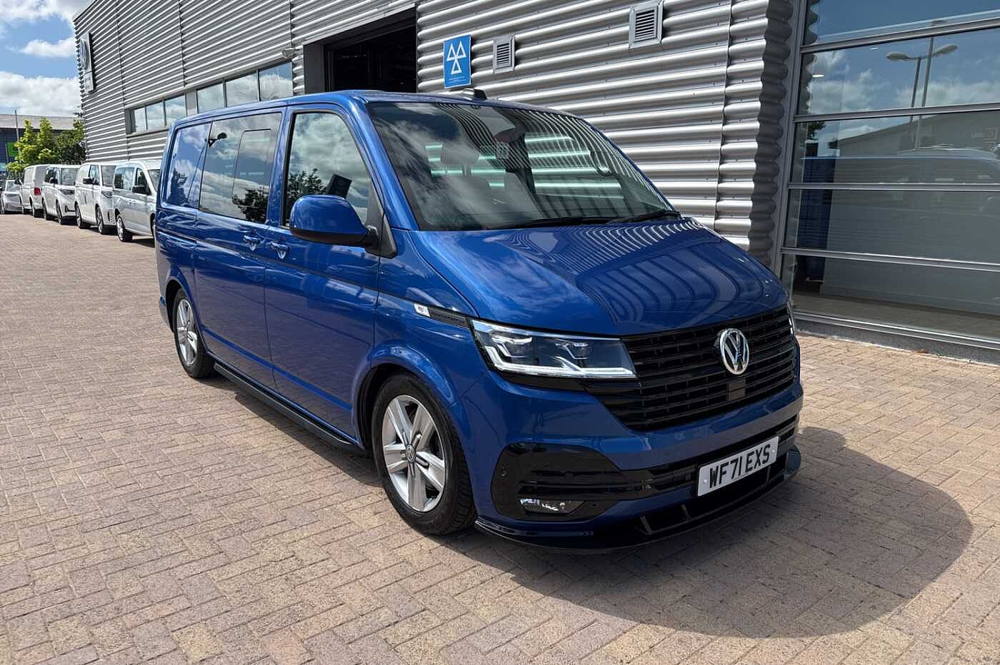 Main listing image - Volkswagen Transporter