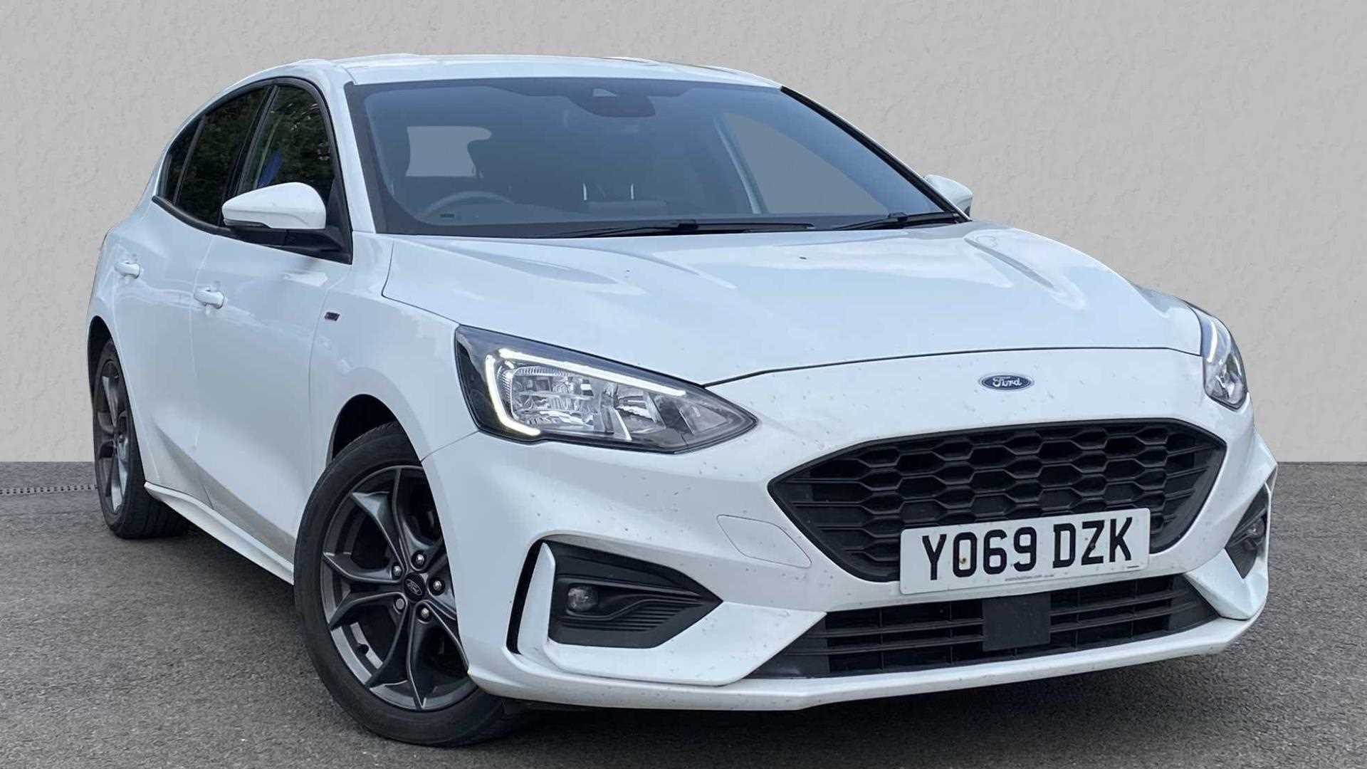 Main listing image - Ford Focus