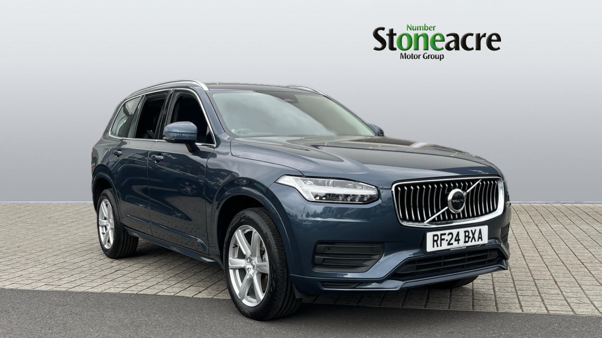 Main listing image - Volvo XC90