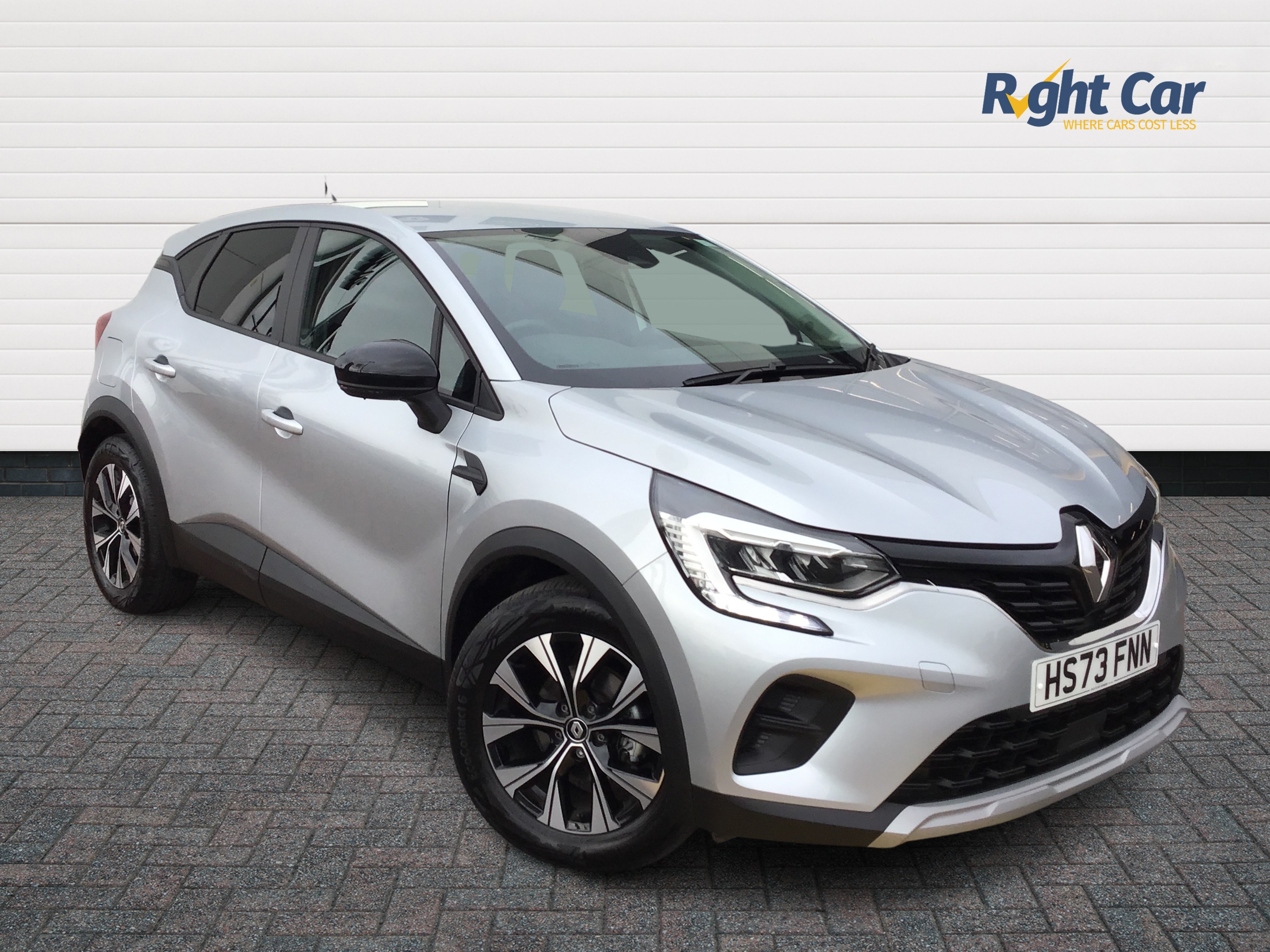 Main listing image - Renault Captur