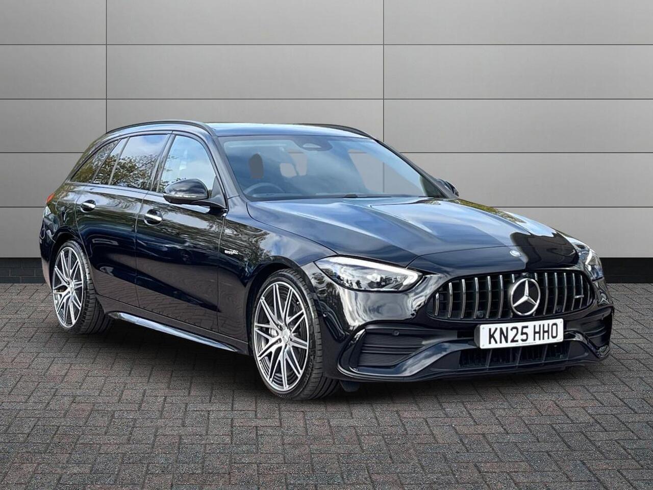 Main listing image - Mercedes-Benz C-Class Estate