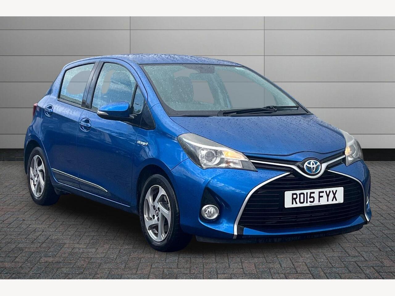 Main listing image - Toyota Yaris