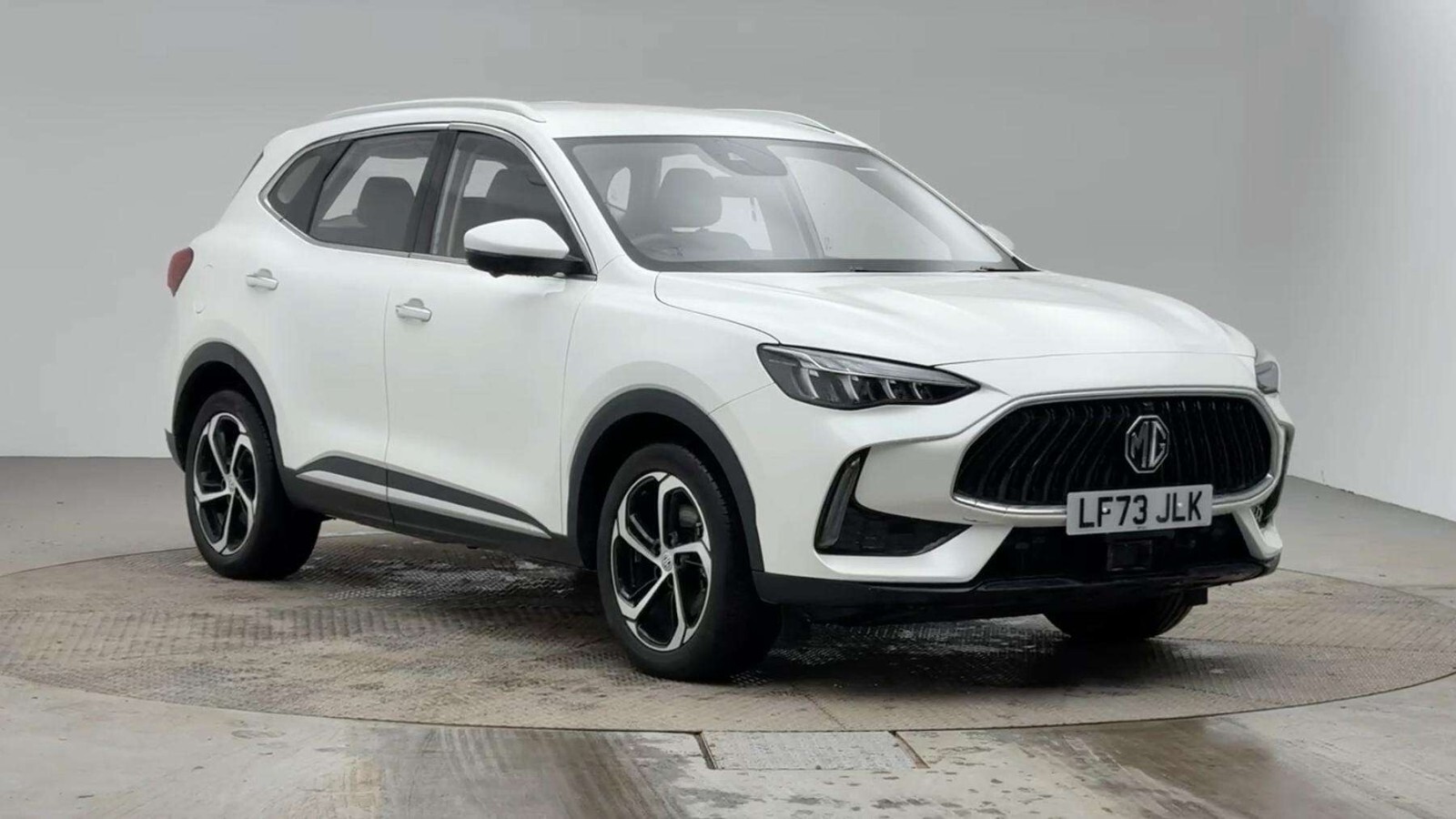 Main listing image - MG HS