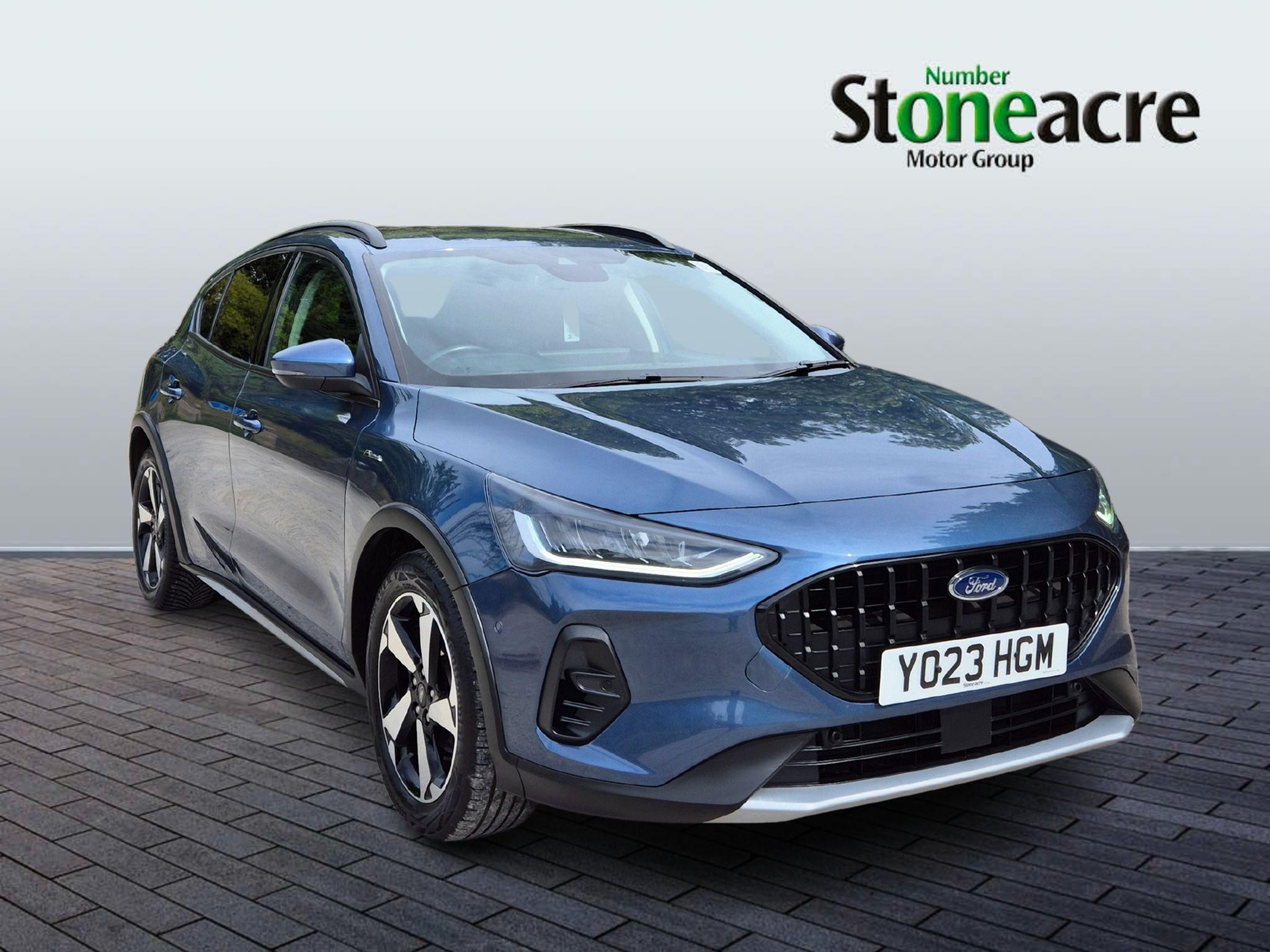 Main listing image - Ford Focus Active