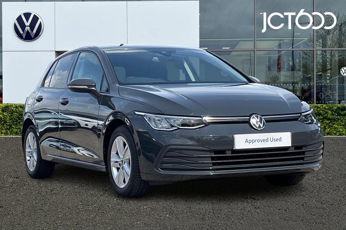 Main listing image - Volkswagen Golf
