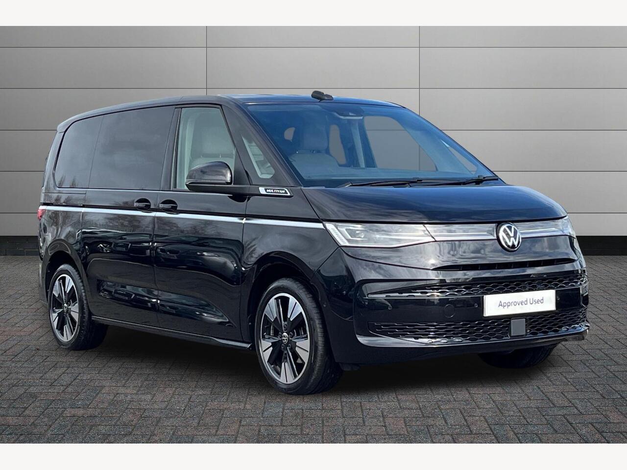 Main listing image - Volkswagen Multivan