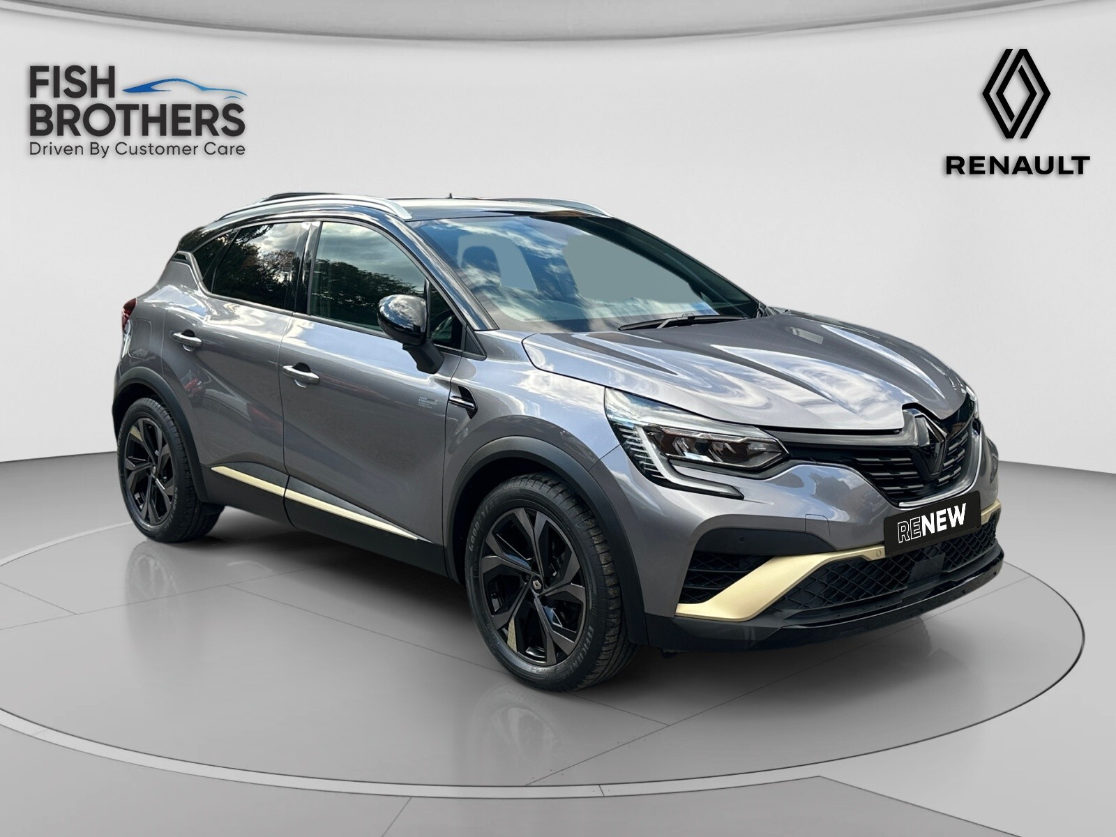 Main listing image - Renault Captur