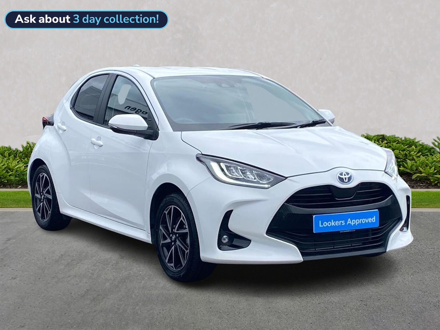 Main listing image - Toyota Yaris