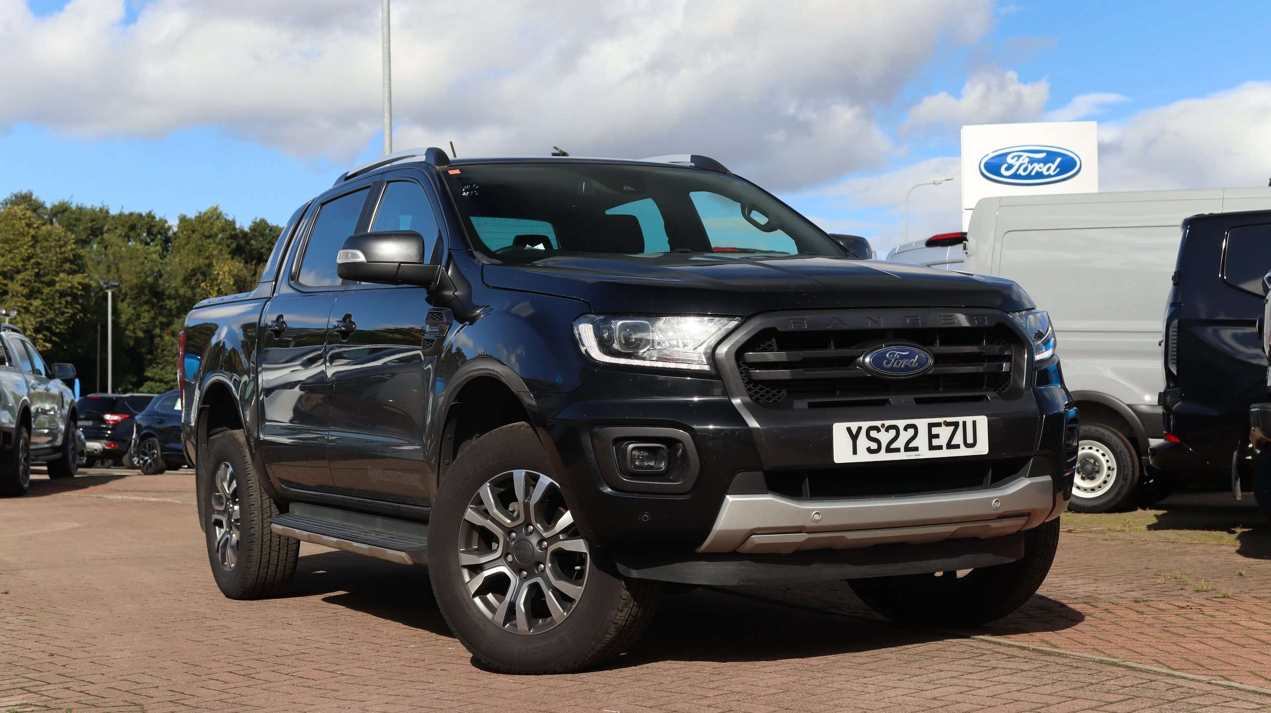 Main listing image - Ford Ranger