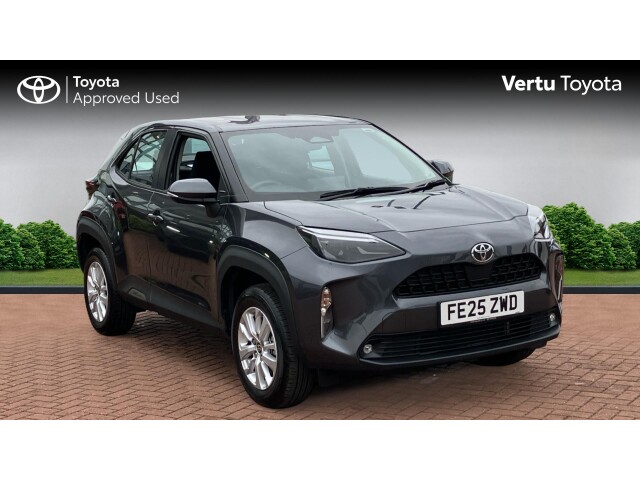 Main listing image - Toyota Yaris Cross