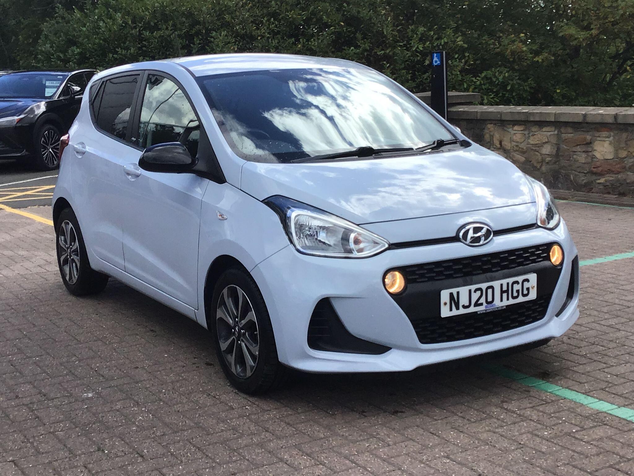 Main listing image - Hyundai i10