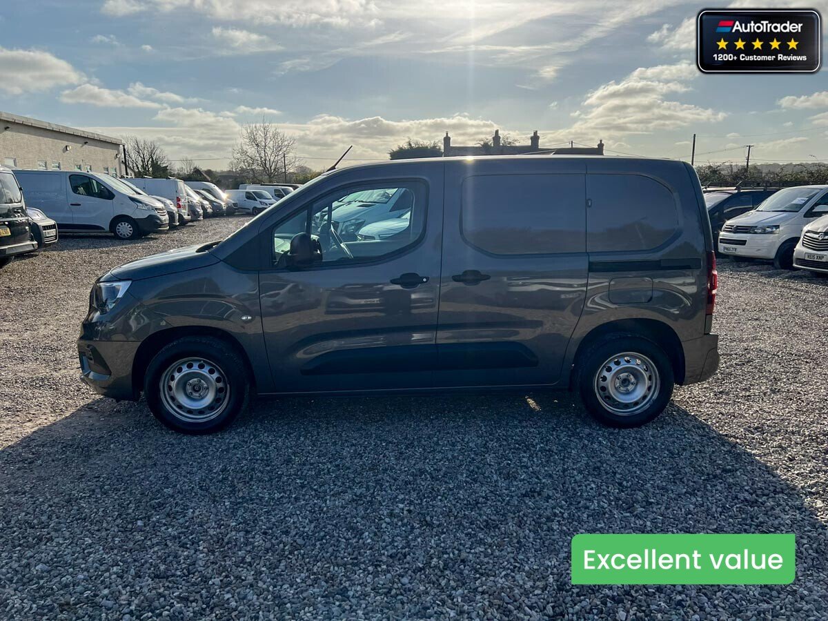 Main listing image - Vauxhall Combo Cargo