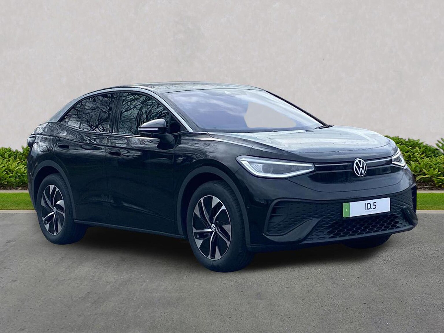 Main listing image - Volkswagen ID.5