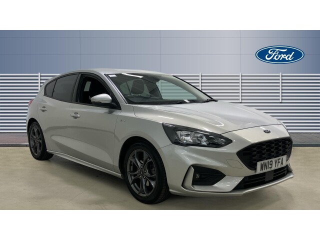 Main listing image - Ford Focus