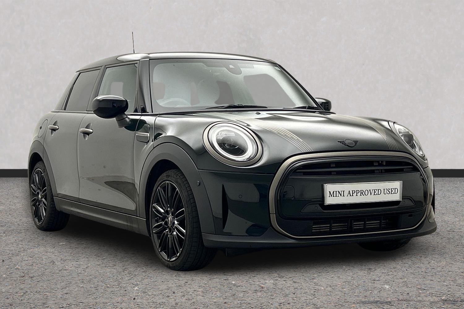 Main listing image - MINI Hatchback