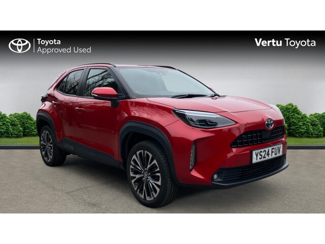 Main listing image - Toyota Yaris Cross