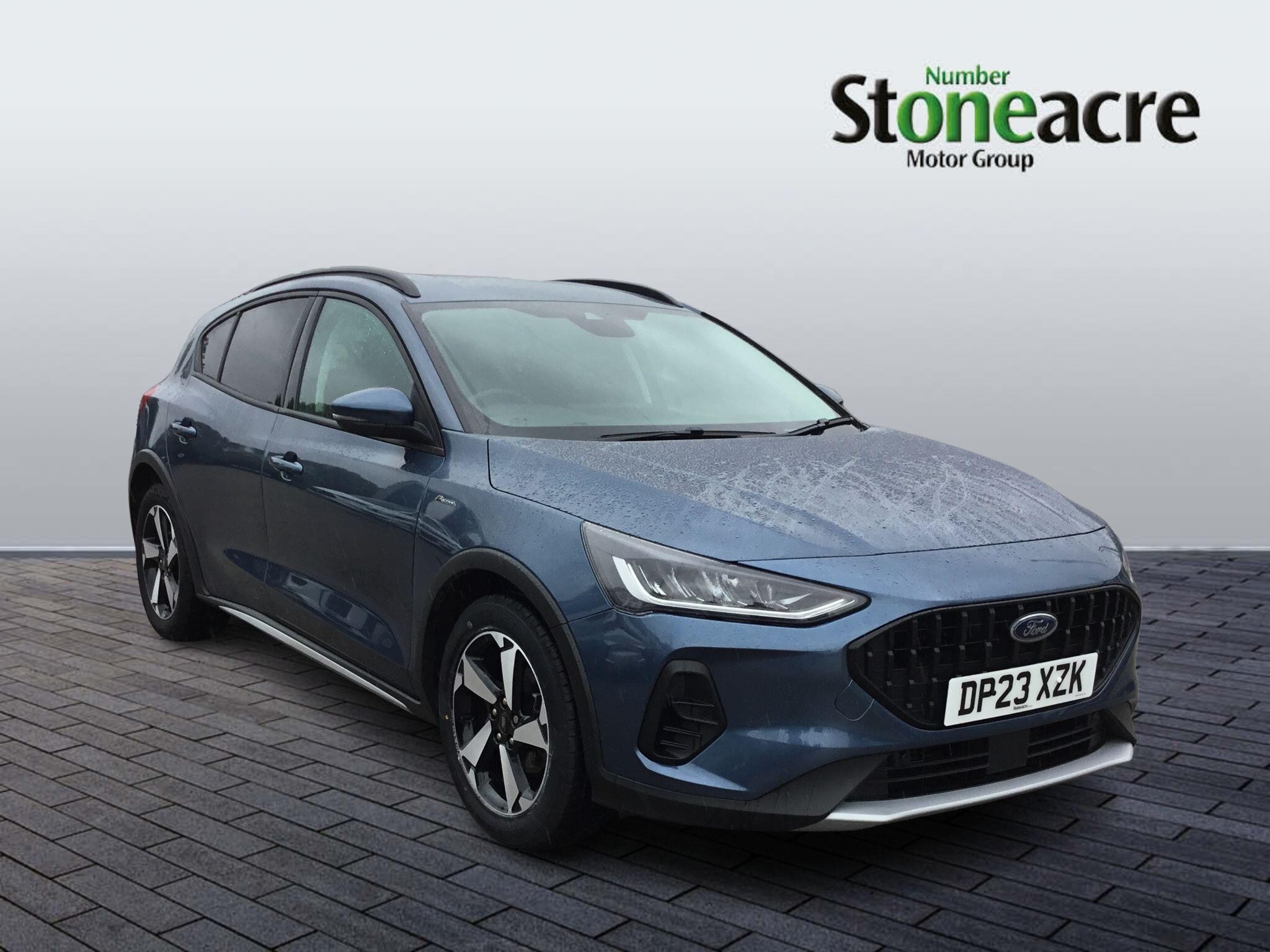 Main listing image - Ford Focus Active