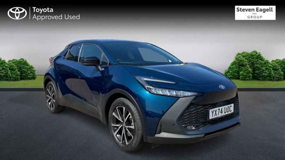 Main listing image - Toyota C-HR