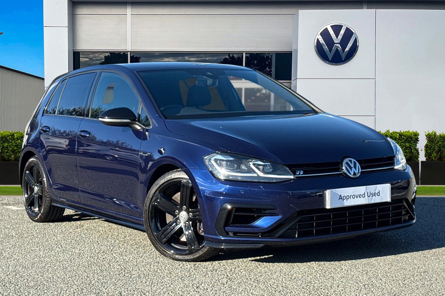 Main listing image - Volkswagen Golf R