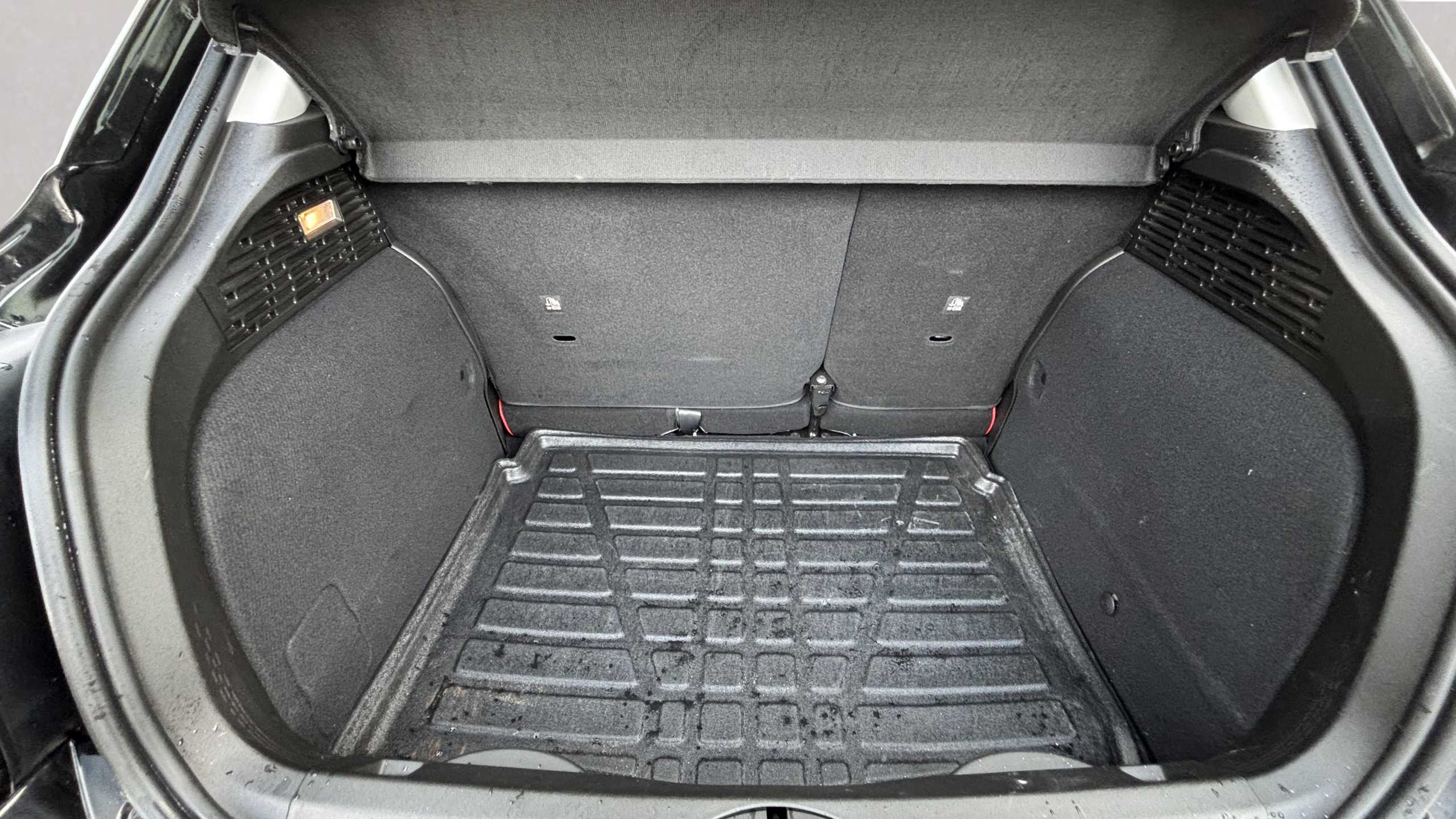 Main listing image - Fiat 500X