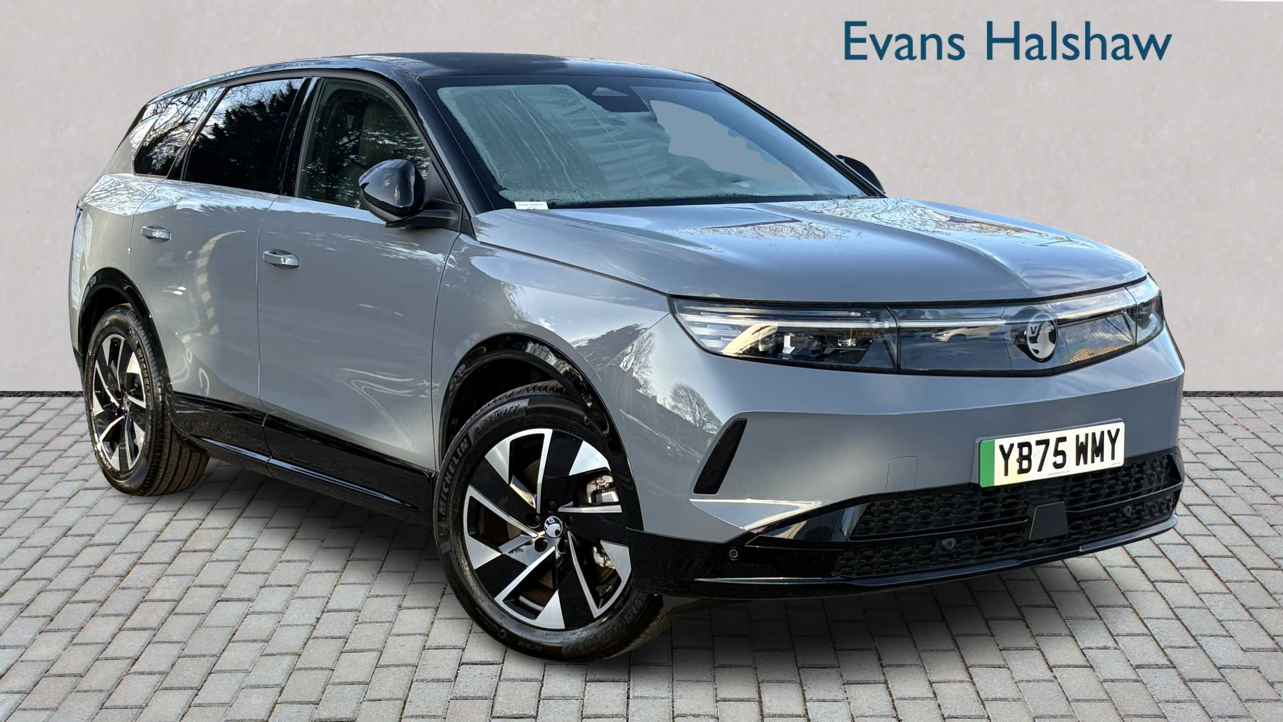 Main listing image - Vauxhall Grandland