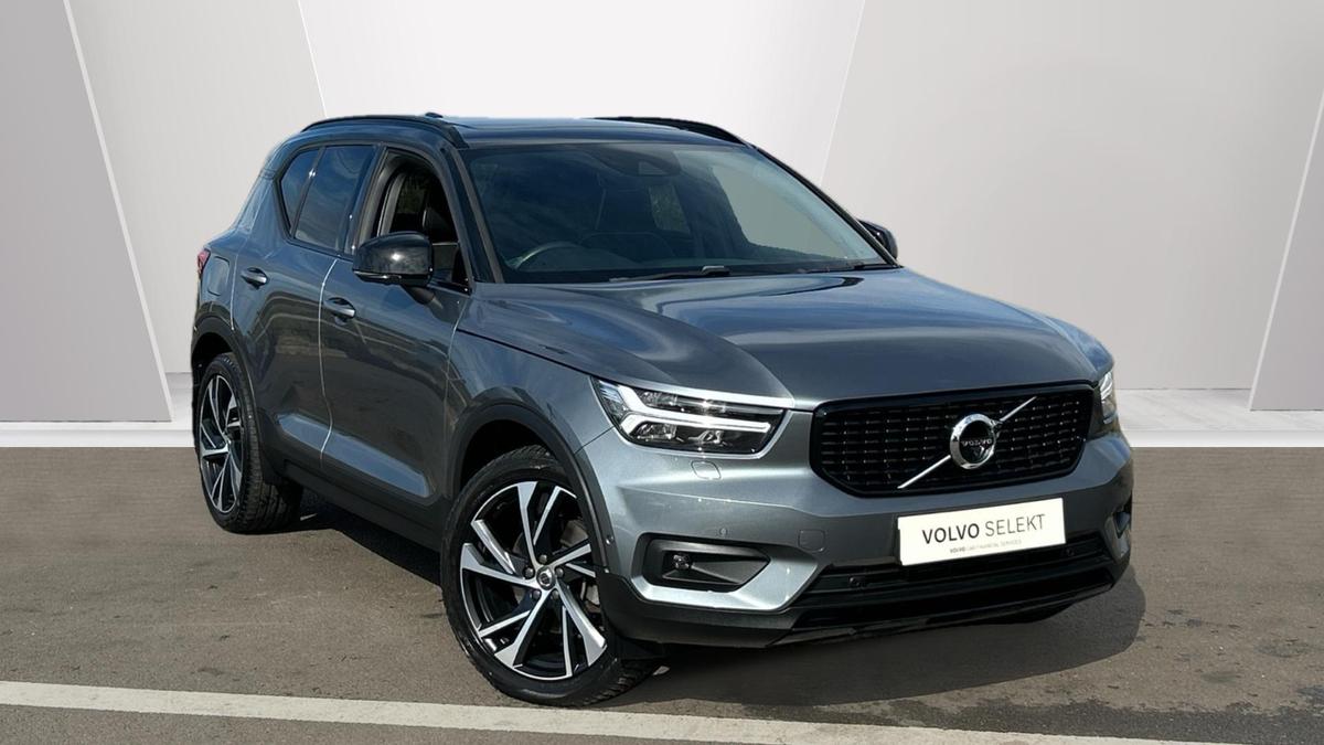 Main listing image - Volvo XC40