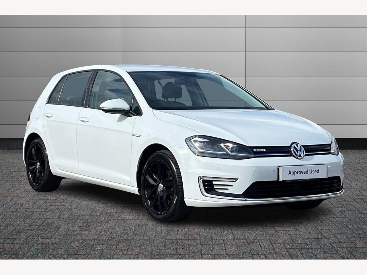 Main listing image - Volkswagen e-Golf