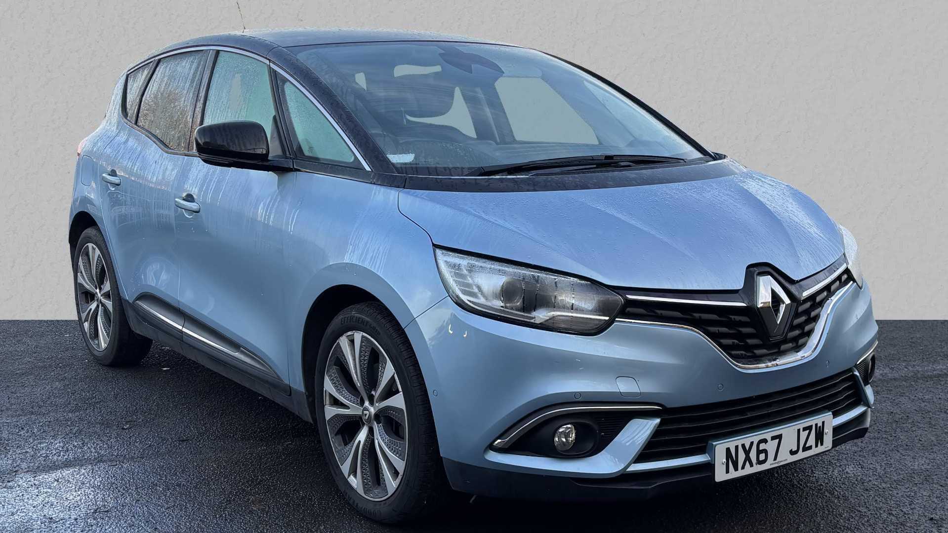 Main listing image - Renault Scenic