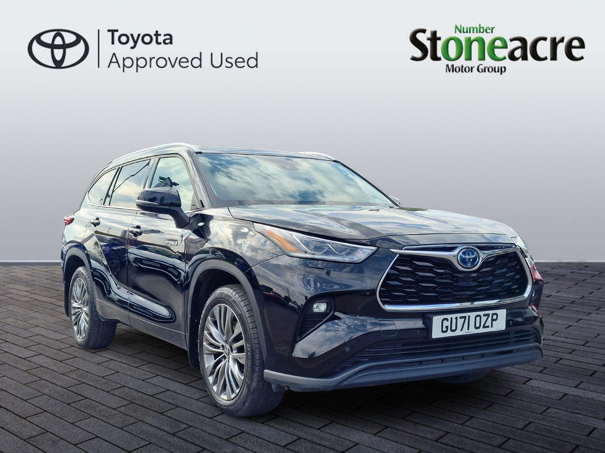 Main listing image - Toyota Highlander
