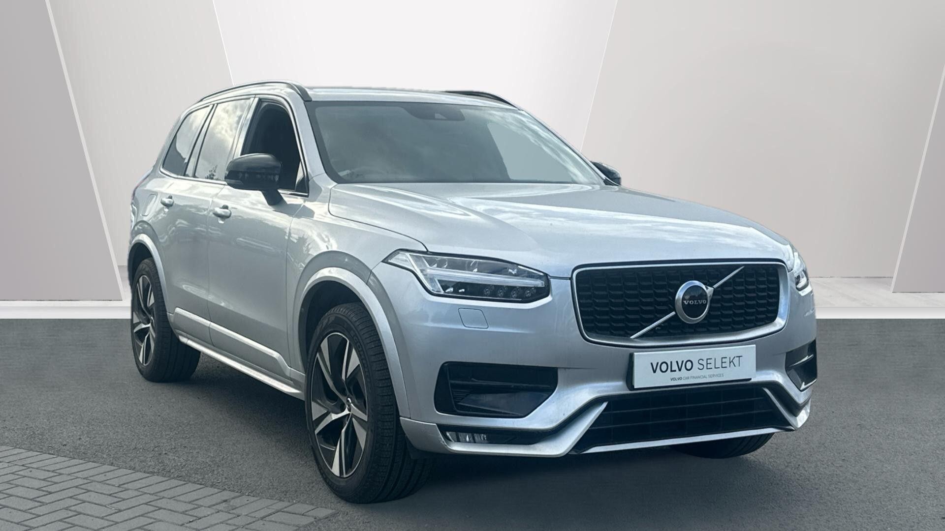 Main listing image - Volvo V60