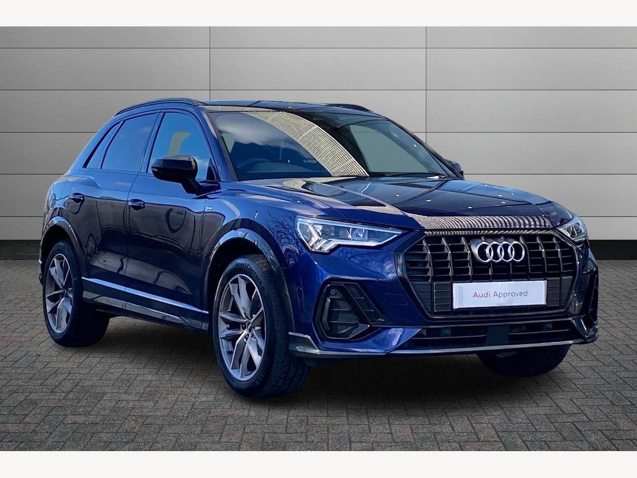 Main listing image - Audi Q3