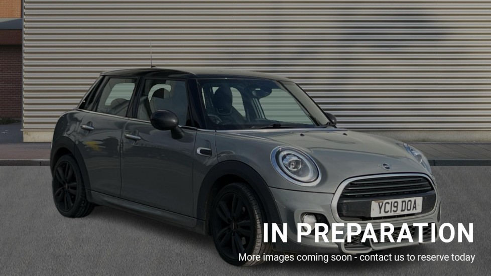 Main listing image - MINI Hatchback 5dr