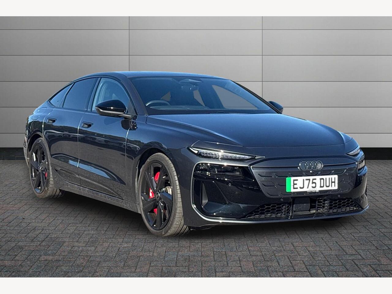 Main listing image - Audi A6