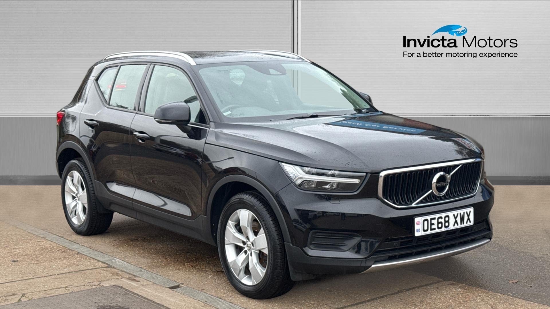 Main listing image - Volvo XC40