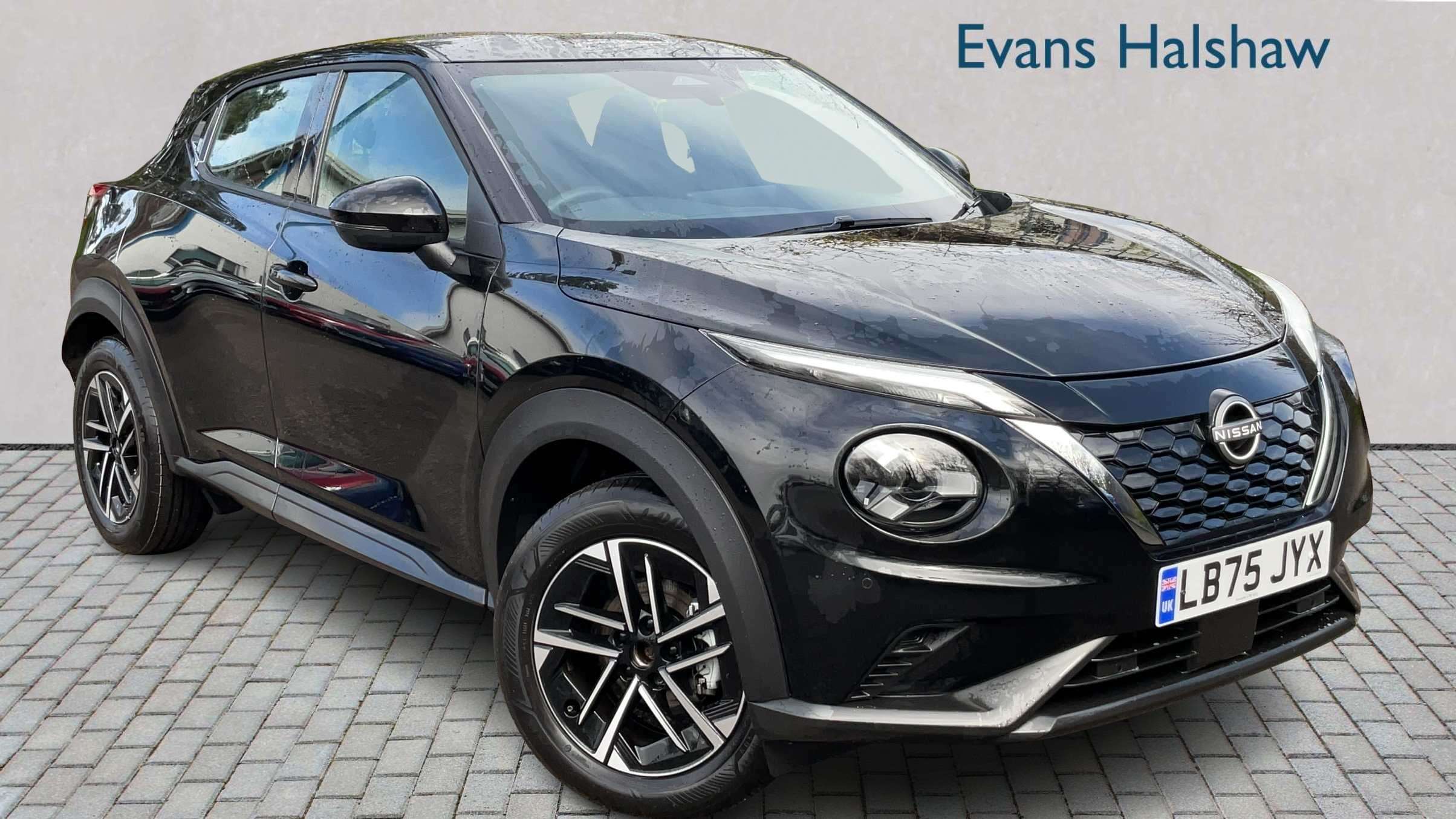 Main listing image - Nissan Juke