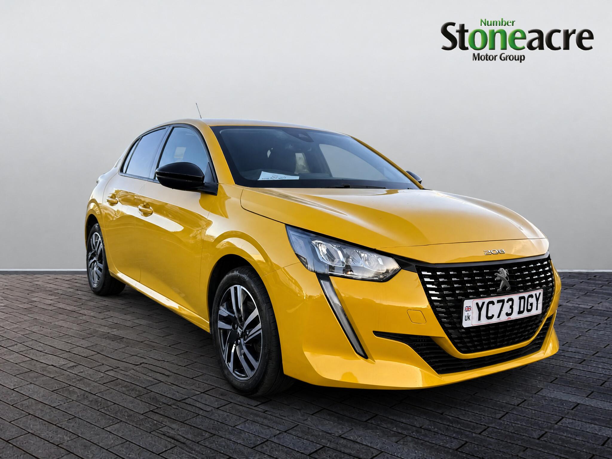 Main listing image - Peugeot 208