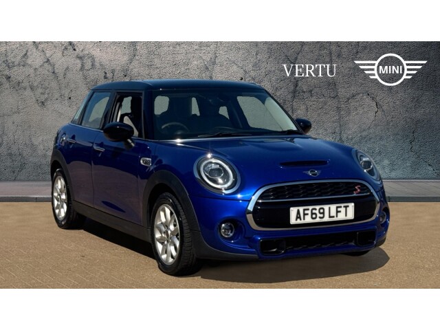 Main listing image - MINI Hatchback 5dr